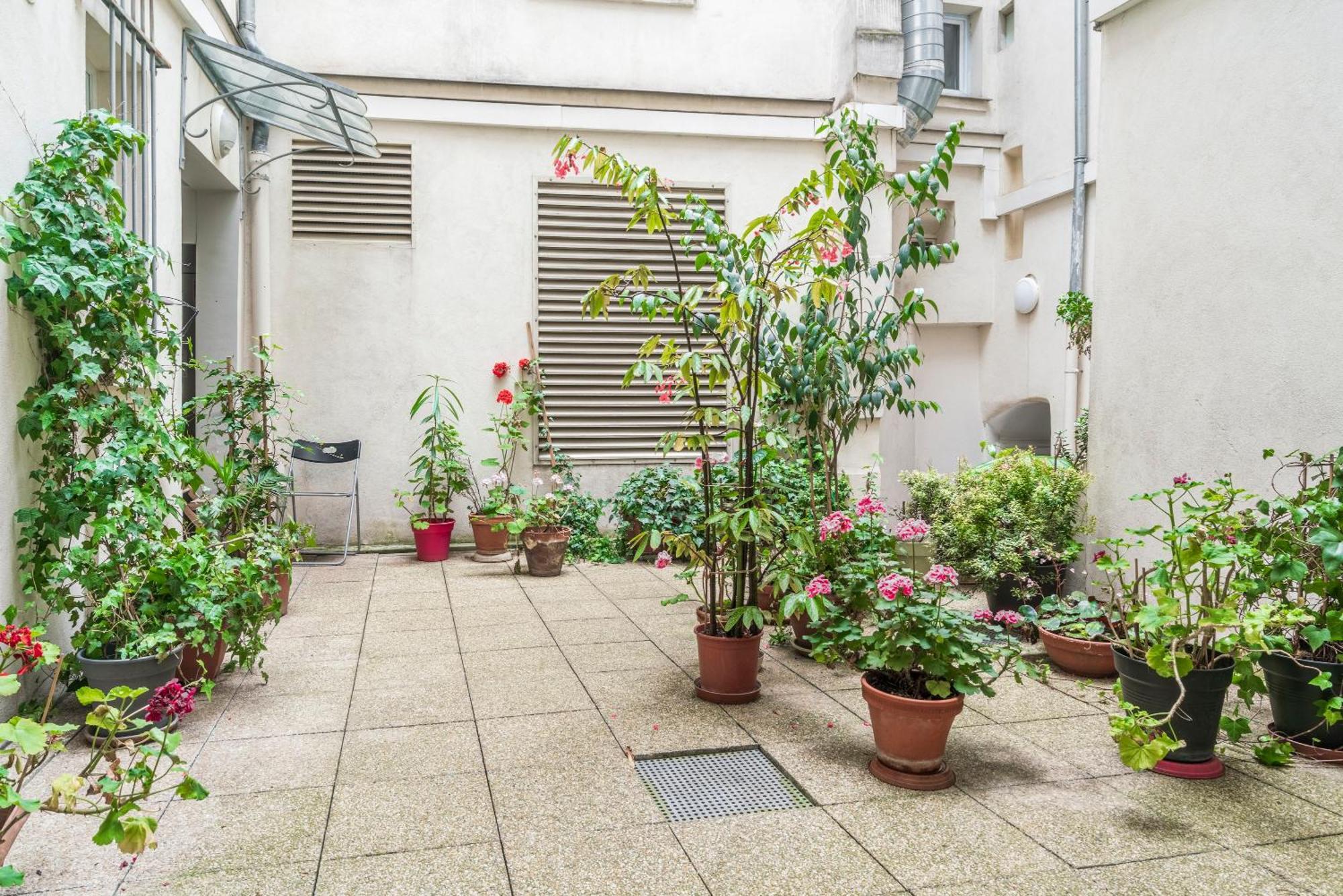 Apart Merryland Paris Chatelet Exterior foto