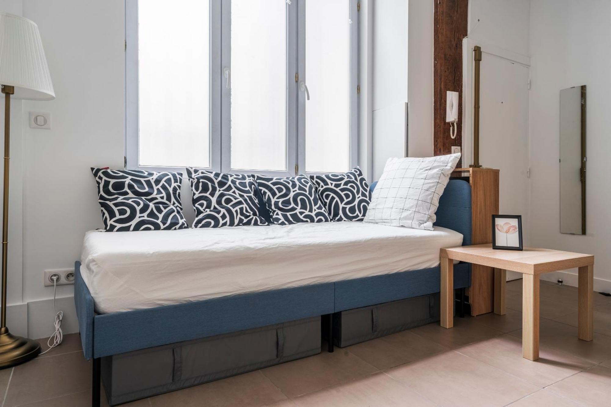 Apart Merryland Paris Chatelet Exterior foto